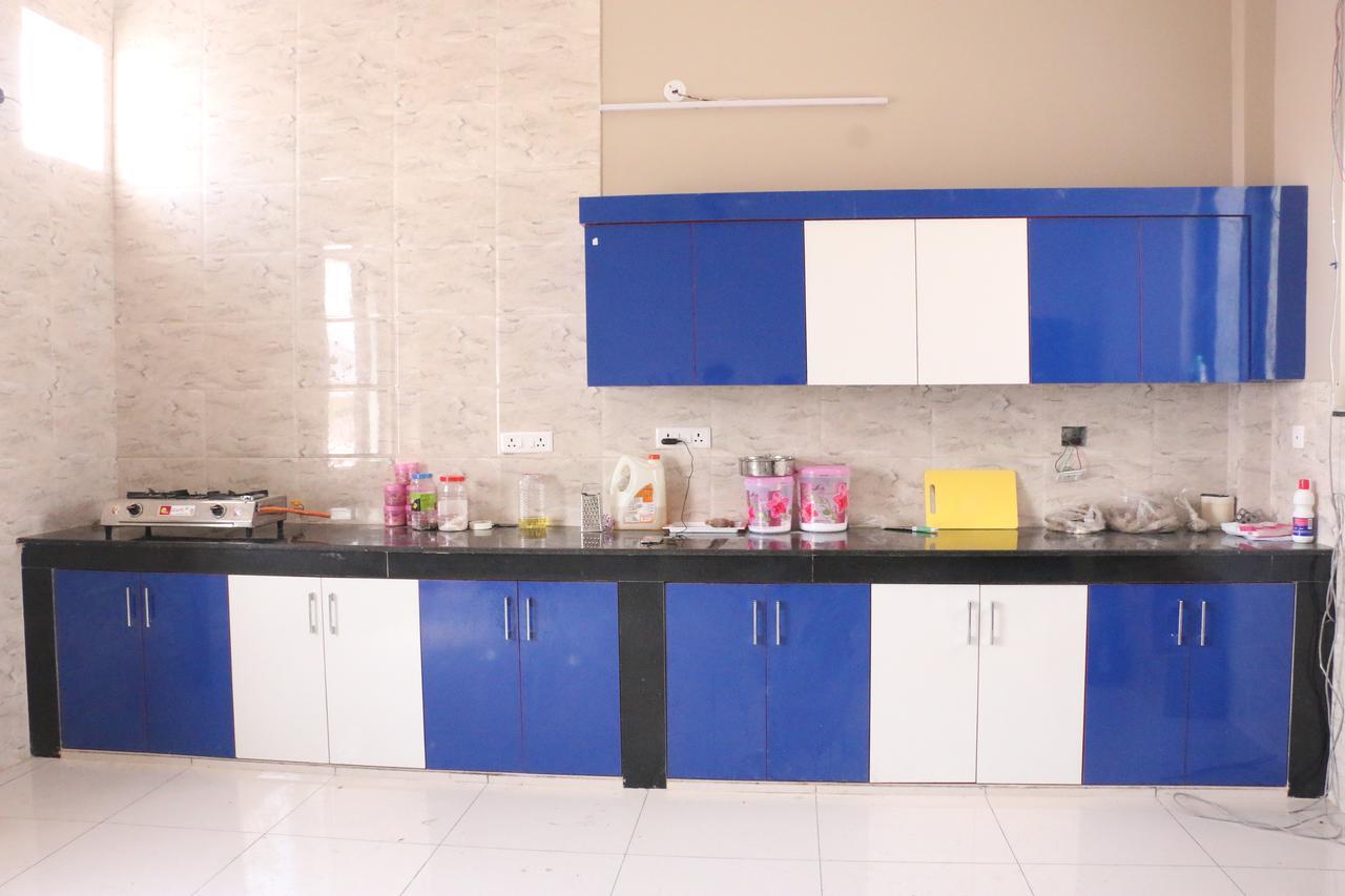 Hotel Reyansh Tanakpur Kültér fotó
