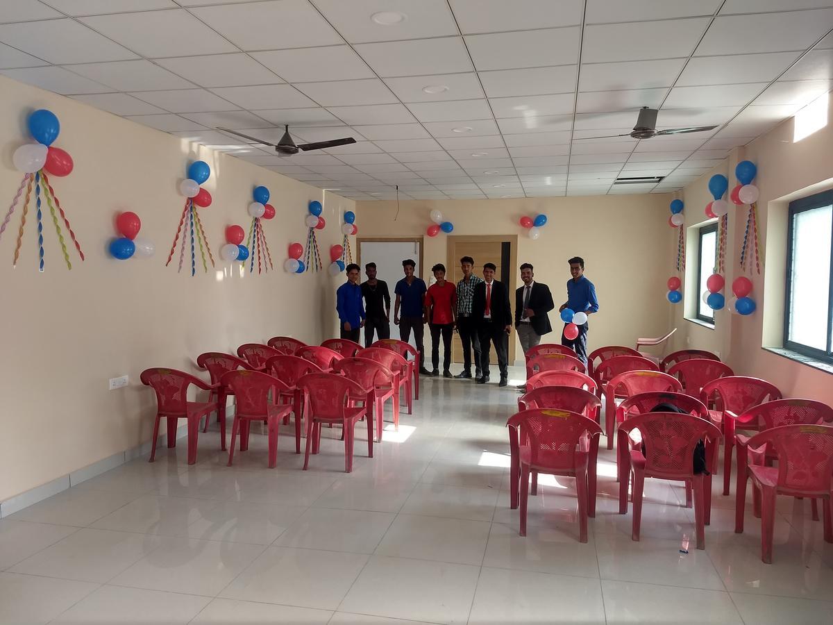 Hotel Reyansh Tanakpur Kültér fotó
