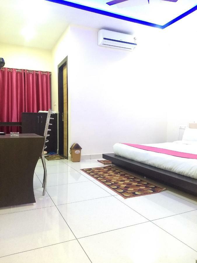 Hotel Reyansh Tanakpur Kültér fotó